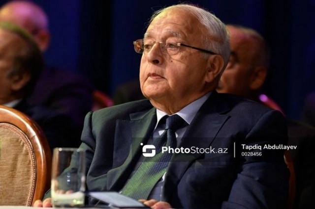 Gülüşü portretində donan, tədbir zamanı qəfil vəfat edən məşhurlar: 2025-ci il kimlərin ölümü ilə yaddaşlara həkk olundu?