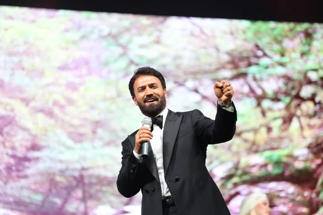 Bakıda Milli Qurtuluş Gününə həsr olunan bayram konserti keçirilib - VİDEO