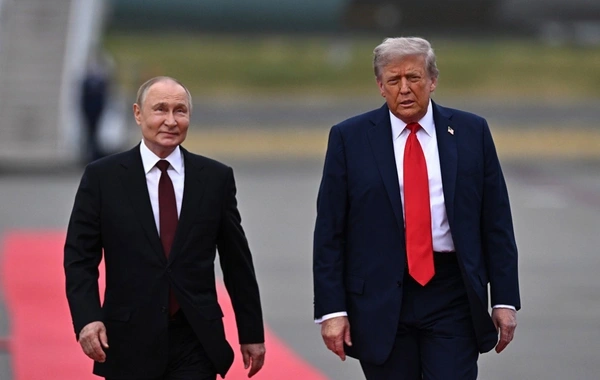 Tramp: "Putin dedi ki, müharibəni həll etdiyinizə inana bilmirəm"