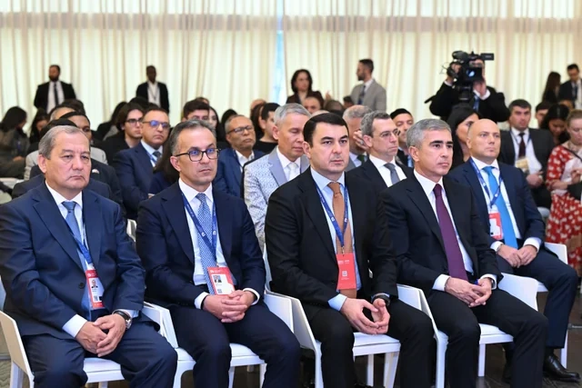 Bakıda ICESCO-nun "Sülh kitabı"nın Azərbaycana həsr edilən III nəşrinin təqdimatı olub - Foto