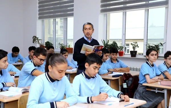 Yeni tədris ilində Bakı şəhərində təhsil alacaq şagirdlərin sayı açıqlandı