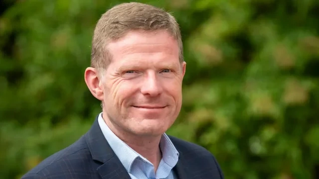 Britaniyada süni intellektin köməyi ilə beyin əməliyyatı icra olundu - Dünyada ilk