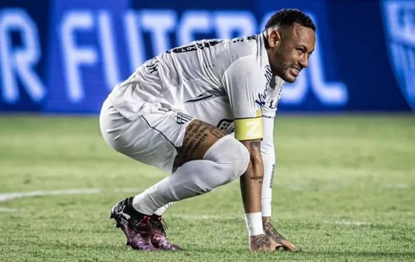 Neymar "Vinisius qaydası"na görə cəzalandırıldı