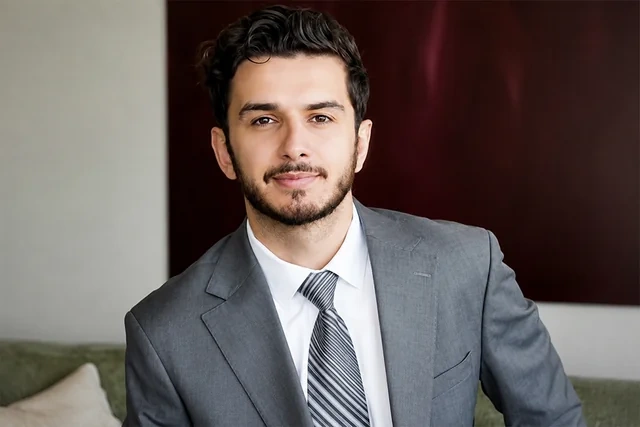 Kanada bankında direktor müavini olan azərbaycanlı gənc FACİƏLİ ŞƏKİLDƏ ÖLDÜ - FOTO