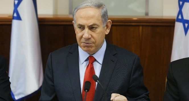 Netanyahu senatorun dəfninə gedir, Trampla görüşəcək