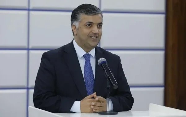 Agentlik sədri filial müdirini işdən azad etdi