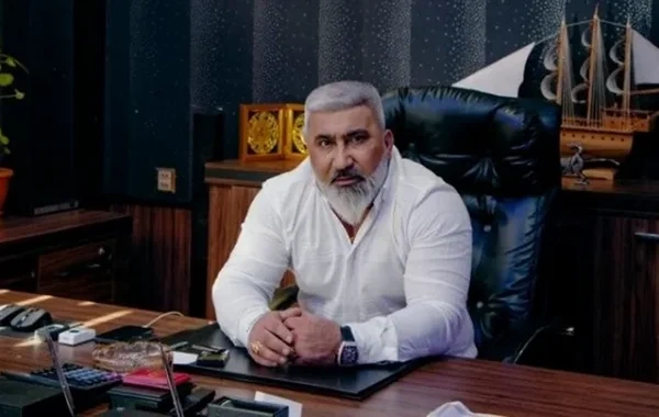 İsfəndiyar Axundov həbs edilən iş adamı barəsində danışdı: "Emil Səməndərov savadsız adam idi, aldatdılar"