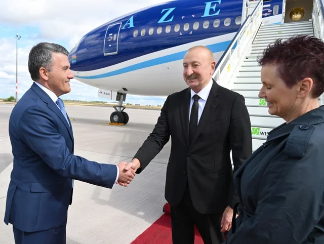 Azərbaycan Prezidenti İlham Əliyev Almaniyaya rəsmi səfərə gedib - FOTO