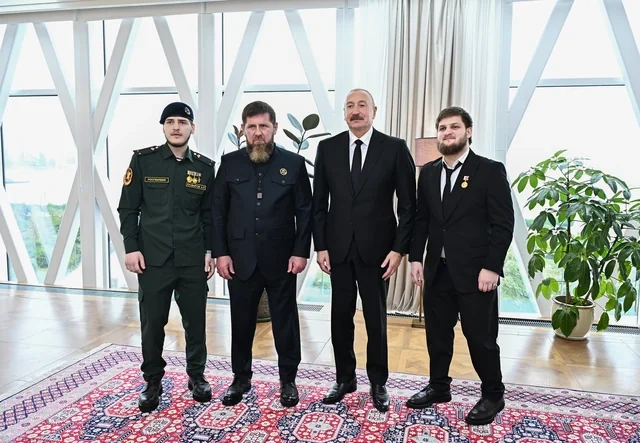 Azərbaycan Prezidenti və Çeçenistan başçısı birgə nahar ediblər - Foto