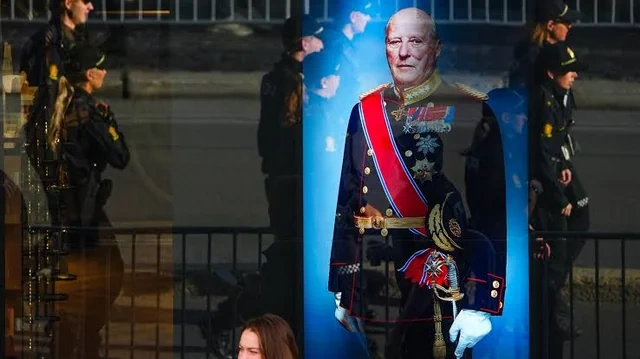 Norveç kralı V Harald ölümündən 12 gün sonra dəfn edildi - FOTO - VİDEO