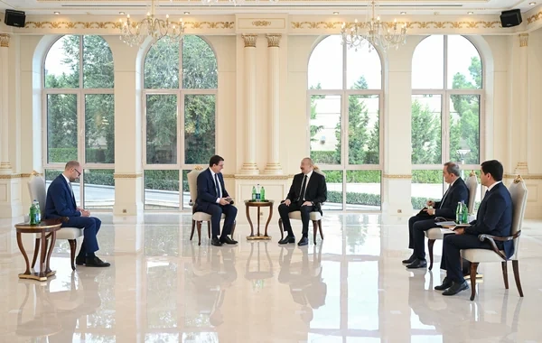 İlham Əliyev Avstriyanın Azərbaycana yeni təyin olunmuş səfirini qəbul edib - Foto