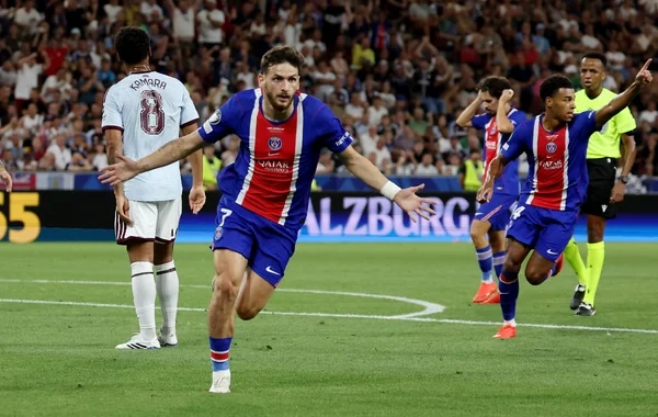 PSJ UEFA Superkubokunun qalibi oldu - VİDEO