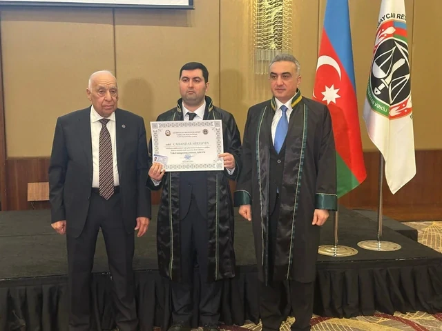 Azərbaycanın Milli Qəhrəmanının oğlu vəkil oldu - FOTO