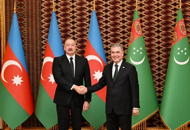 İlham Əliyevlə Qurbanqulu Berdiməhəmmədov arasında telefon danışığı baş tutub