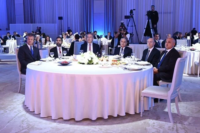 "Əsrin müqaviləsi"nin 32-ci ildönümü və Neftçilər Günü münasibətilə tədbir keçirilib - Foto