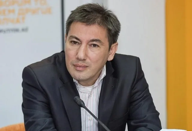 Trampdan İrana qarşı misligörünməmiş qərar: Tarixin ən şiddətli iqtisadi müharibəsi başlayır