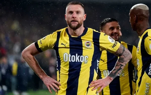 "Fənərbağça"nın ulduz futbolçusunun evi qarət olundu