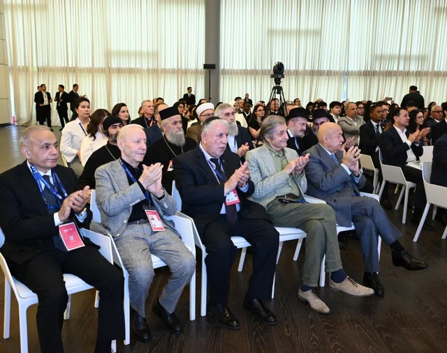 Bakıda ICESCO-nun "Sülh kitabı"nın Azərbaycana həsr edilən III nəşrinin təqdimatı olub - Foto