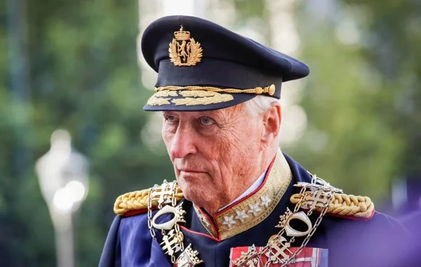 Norveç kralı V Harald Tenerifedə xəstəxanaya yerləşdirilib