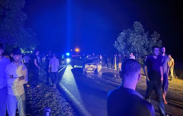 Zaqatalada minik avtomobilləri toqquşdu: İcra başçısının sürücüsü öldü