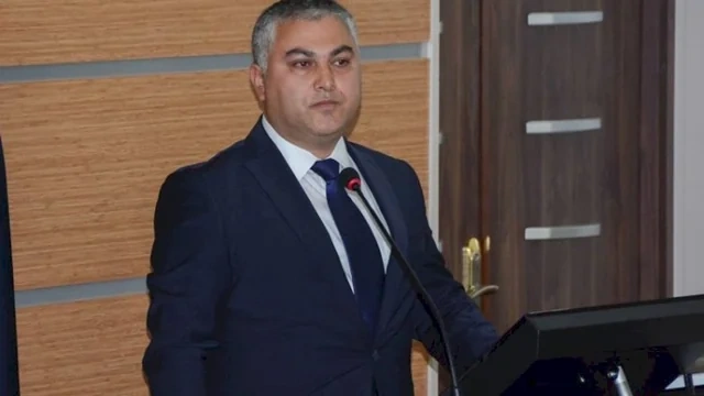 Bir nazir prorektoru işdən çıxardı, digəri YÜKSƏK VƏZİFƏ VERDİ - FOTO