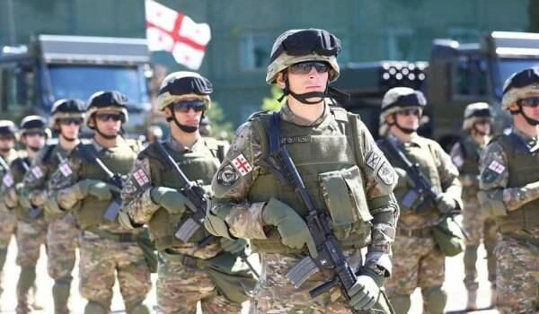 Gürcü hərbçiləri NATO-nun hərbi təlimində