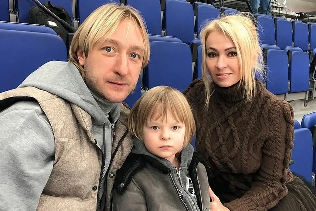 Yana Rudkovskaya oğlu Plyuşenkonun Azərbaycan yığmasına keçməsindən danışıb - FOTO