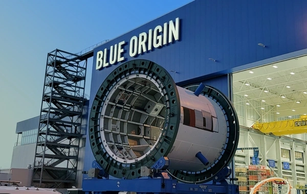 Orbitdə güc balansı dəyişir: Bezos yeni peyk şəbəkəsi qurur