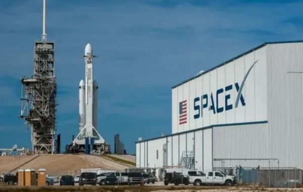 "SpaceX" "xAI" ilə birləşdi - Maskın yeni planı var
