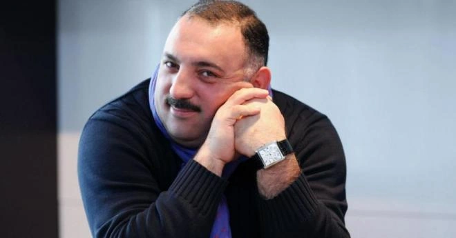 Liseydə insident və Bəhram Bağırzadənin atasının silahı...