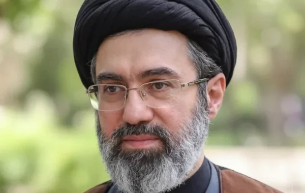 İran Səhiyyə Nazirliyi Müctəba Xameneinin sağlamlıq vəziyyəti barədə açıqlama verdi