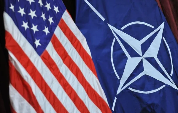 KİV: NATO ölkələri Donald Trampı alyansın faydasına inandırmaq niyyətindədirlər