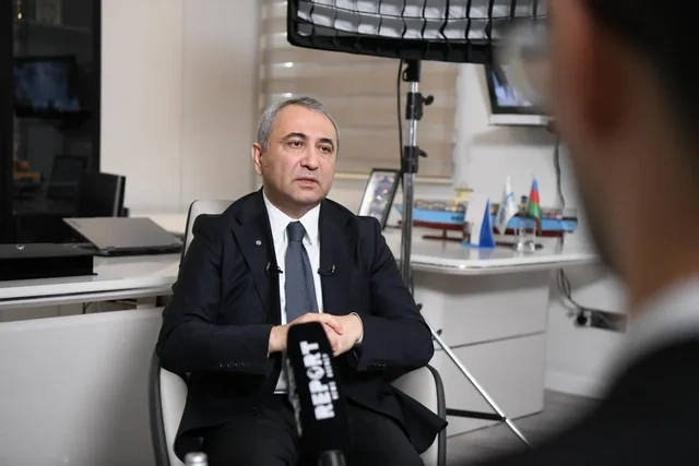 Agentlik sədri işə metro ilə getdiyini AÇIQLADI: "Ailə üzvlərim də avtobusdan istifadə edirlər"