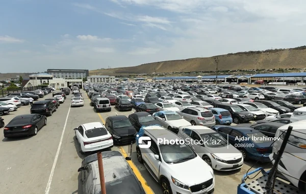 Bazarda qiymət dinamikasında ən yüksək artım hansı sinif avtomobillərində müşahidə olunub?