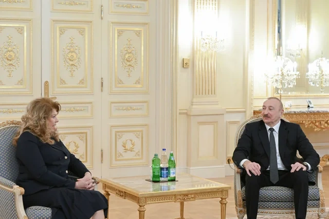 Prezident İlham Əliyev Bolqarıstan Prezidenti İliyana Yotova ilə görüşüb