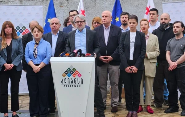 Gürcüstan müxalifəti küçə etirazlarına başlayacaq