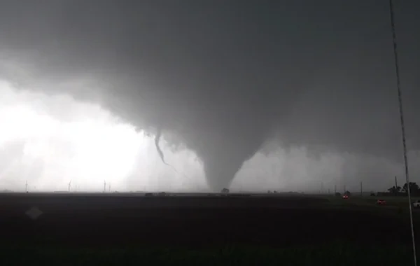 ABŞ-də tornado: 10 nəfər xəsarət alıb