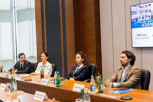 WUF13-ün iştirakçıları "ASAN xidmət"in fəaliyyəti ilə tanış olublar