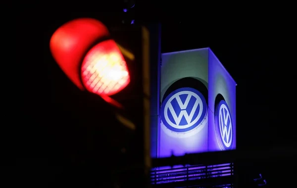 Avtomobil nəhəngində təhlükə siqnalı: "Volkswagen" strategiyasını dəyişir
