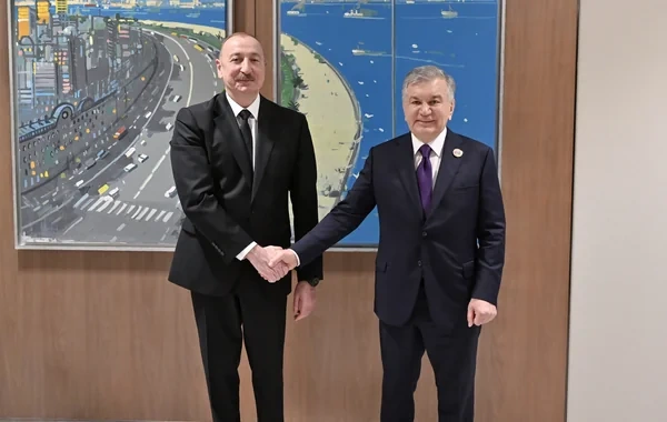İlham Əliyev Şavkat Mirziyoyevlə görüşüb - FOTO