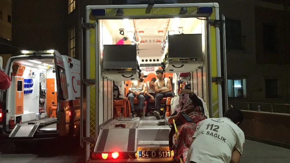 Bursada yük maşını YDM-ə çırpıldı: 1 ölü, 2 yaralı - Video