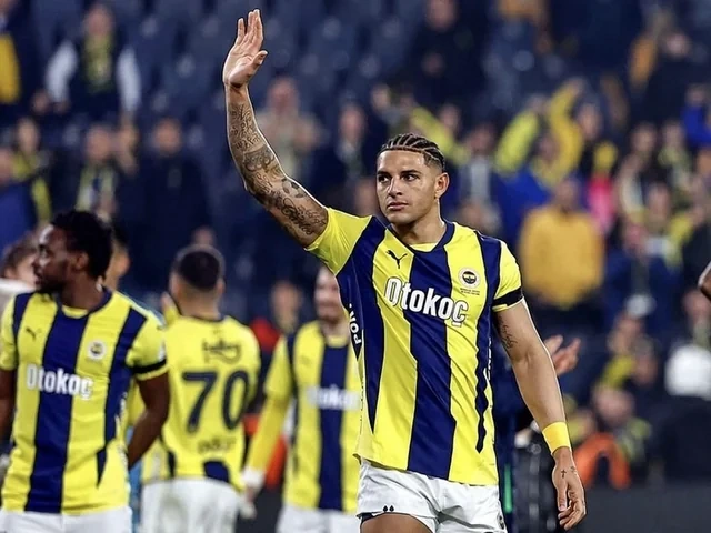"Komo" "Fənərbağça"nın müdafiəçisini transfer edir - FOTO