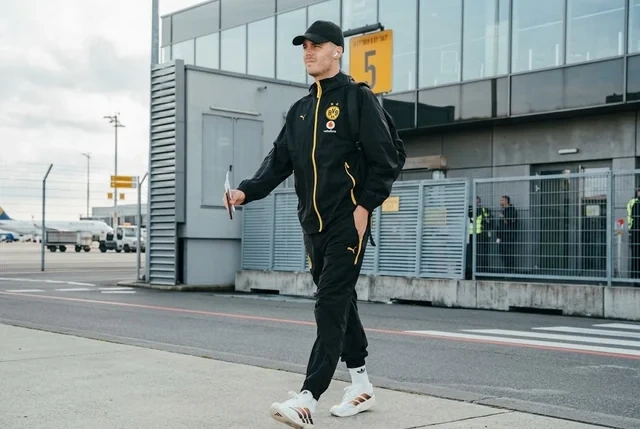 "Borussiya Dortmund" Bakıya yola düşüb - Foto/Video