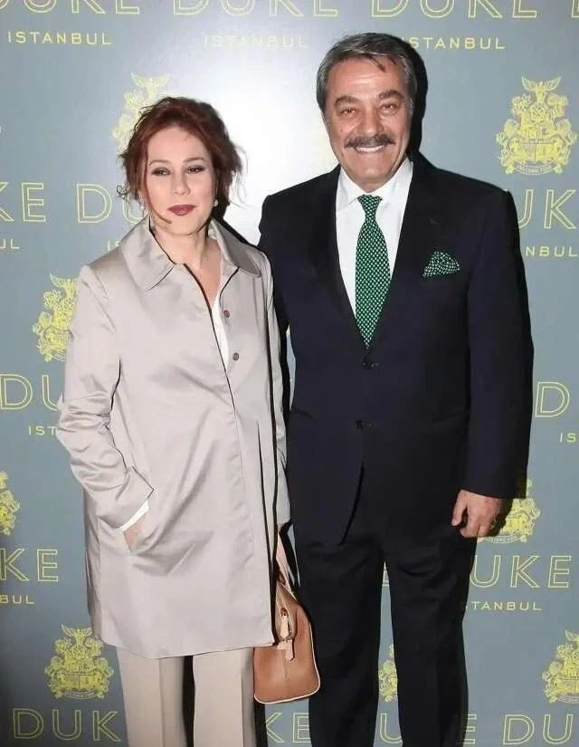 Kadir İnanırın miras qalmaqalı: Qardaşı oğlu itmiş saatları axtarır - Foto