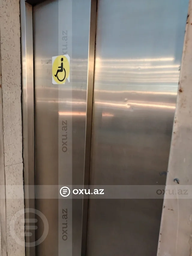 "Şamaxinka"da piyada körpüsündə lift iki aydan çoxdur işləmir - FOTO/VİDEO