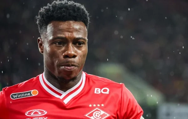 KİV: Futbolçu Kvinsi Promes əmisi oğlunu bıçaqladığını etiraf etdi