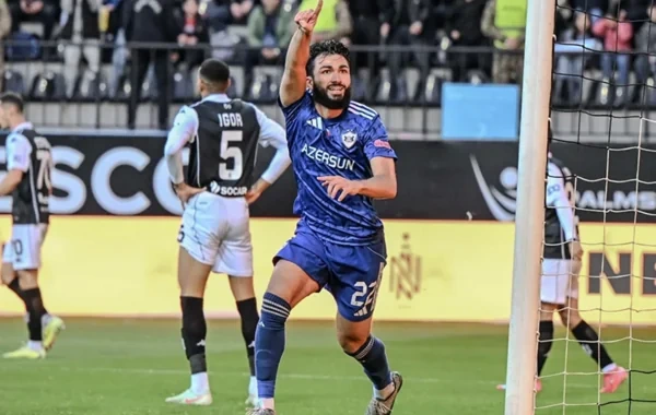 Musa Qurbanlı "Qarabağ"ın səfər matçlarında yubiley qolunun müəllifi oldu