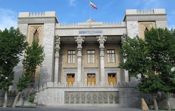 Almaniya səfiri Fridrix Mertsin sözlərinə görə İran XİN-ə çağırıldı