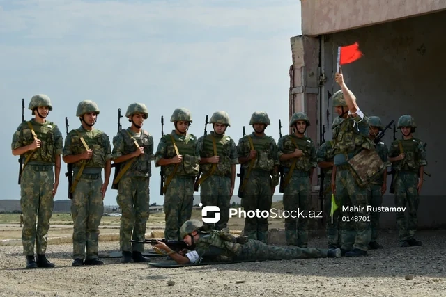 Atəş bacarığı, taktiki fəaliyyət: Hərbçilərimizin hazırlıq prosesindən FOTOREPORTAJ