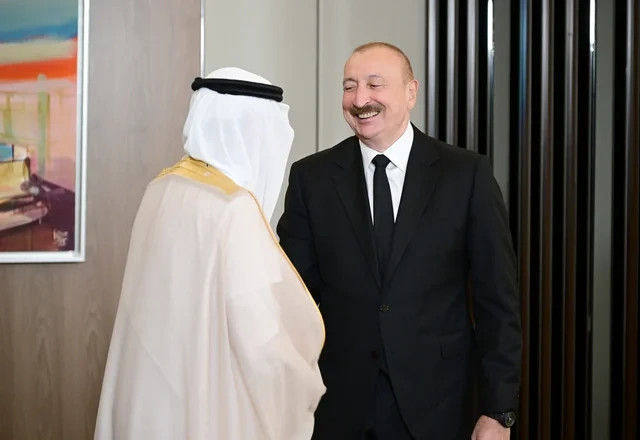 İlham Əliyev Ərəb Koordinasiya Qrupuna daxil olan üzv qurumların rəhbər şəxslərini qəbul edib - FOTO
